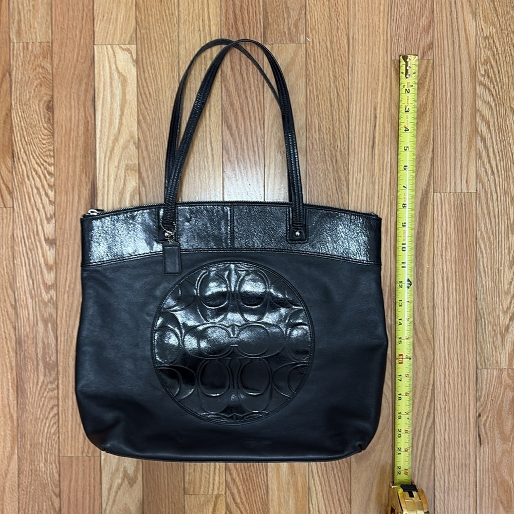 COACH Large Black Zippered Tote Bag‎ - Picture 9 of 13